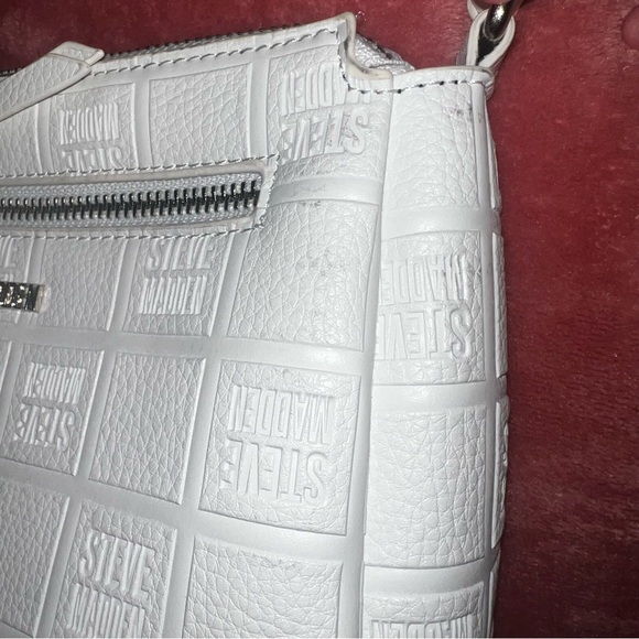 Steve Madden Crossbody - Picture 5 of 7